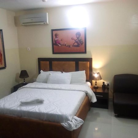 Primal Aparthotel Ikoyi Lagos Luaran gambar