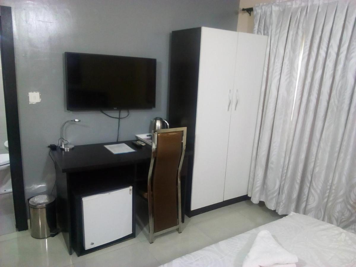 Primal Aparthotel Ikoyi Lagos Luaran gambar
